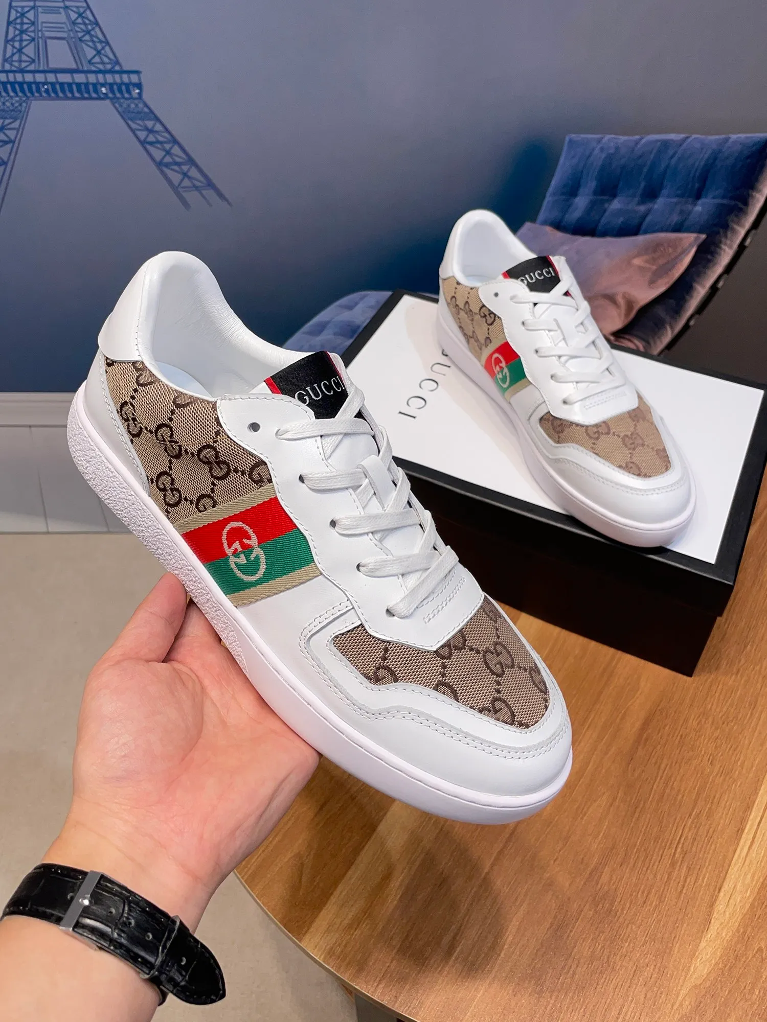 Factory price: 400💰New model is here again! [Gucci Sports Men's Shoes] Gucci fashionable casual men's shoes🇨🇳Original 1:1 mold opening, new model debuts first💯Not high-profile but avant-garde, simple, low-key and fashionable, super versatile style🌿Made of original cowhide with cloth➕Sheepskin lining🎋The version is comfortable on the feet, first-class workmanship🍍Size 38-44